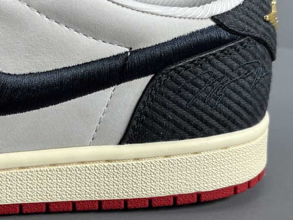Trophy Room x Air Jordan 1 Low OG＂Away - Image 13