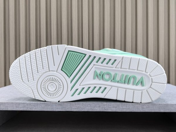 Trainer - Image 8
