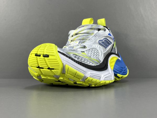 10XL - Image 3