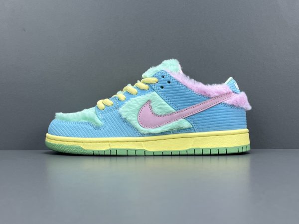 Verdy x Nike Dunk SB - Image 2