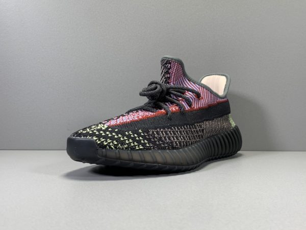 Yeezy Boost 350 V2 ‘Yecheil Reflective’ - Image 20