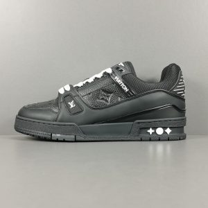 Trainer