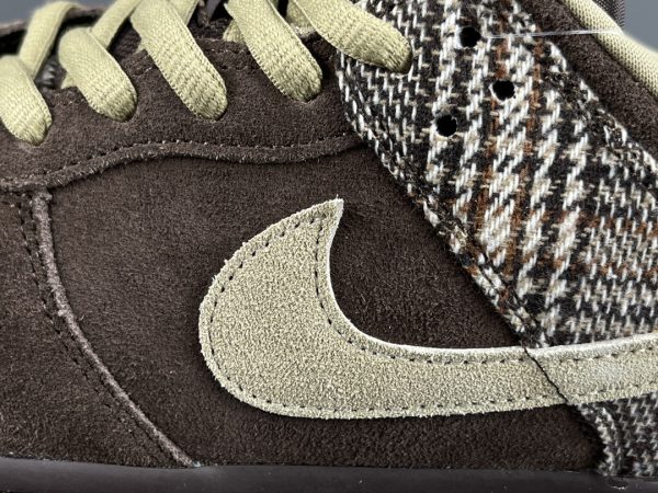 Nike DUNK SB Low  Tweed - Image 13