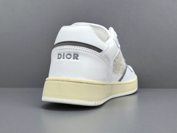 B27 - Image 5