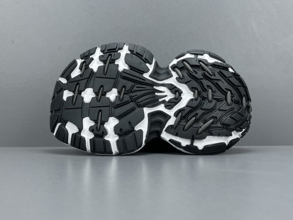10XL - Image 8