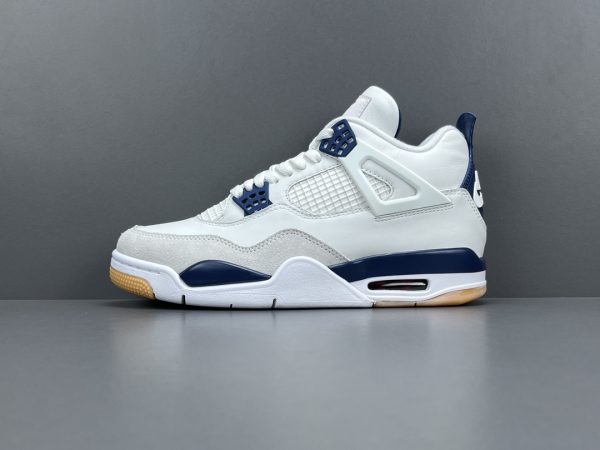 Nike SB x Jordan Air Jordan 4 “Sapphire”