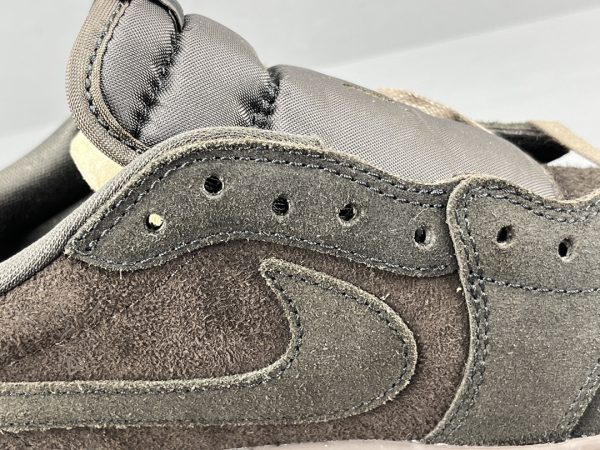 Travis Scott x Jordan Air Jordan 1 Low OG “Velvet Brown” - Image 14