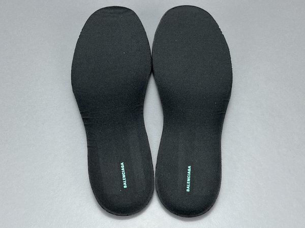 10XL - Image 2
