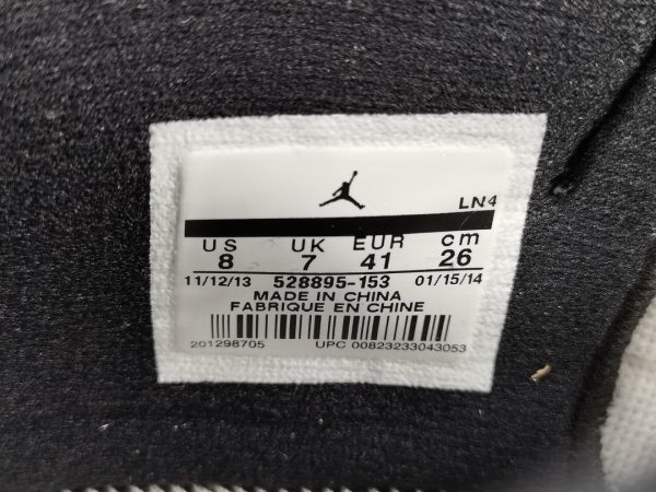 Air Jordan 11 Retro Low Concord - Image 9