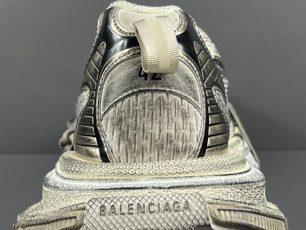 3XL - Image 7