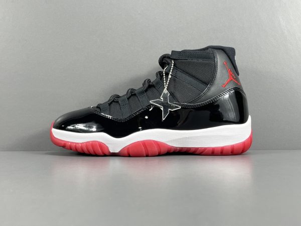 Air Jordan 11 Bred