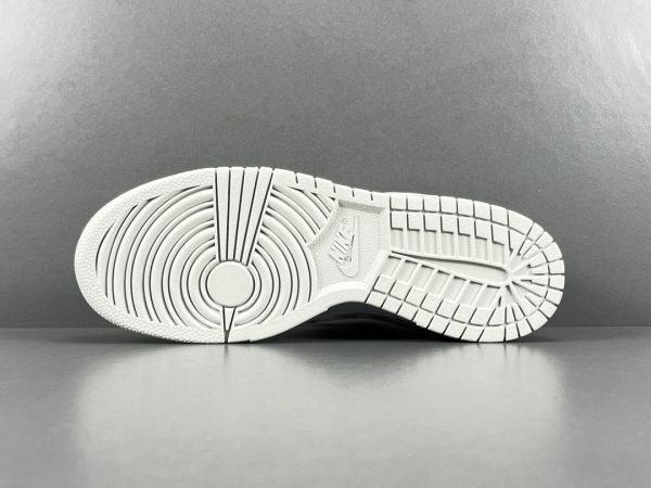 Nike DUNK SB Low  Pr0 London - Image 8
