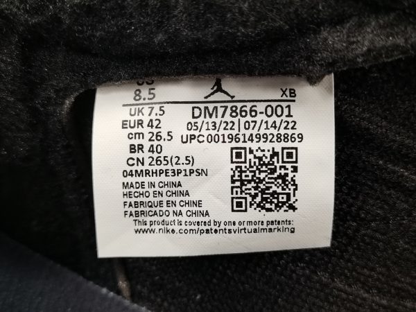 Travis Scott X Air Jordan 1 Low  OG ＂Black/Phantom＂ - Image 6