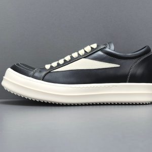 Casual shoes