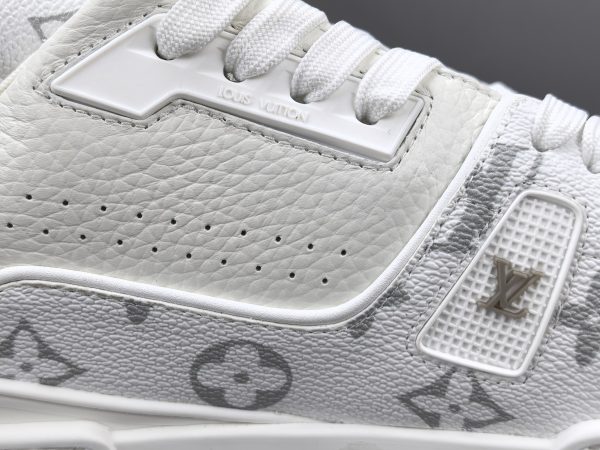 Trainer - Image 13