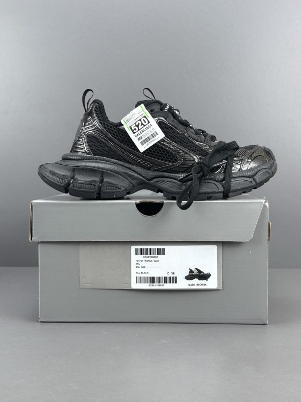 3XL - Image 9