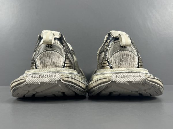 3XL - Image 14