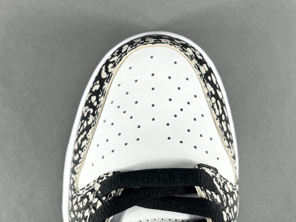 Supreme x Nike DUNK SB Low nyc - Image 9