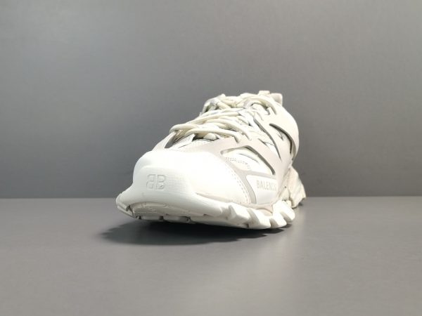 Track - Image 18