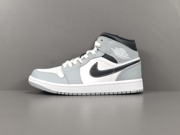 Air Jordan 1 Mid ＂Light Smoke Grey ＂