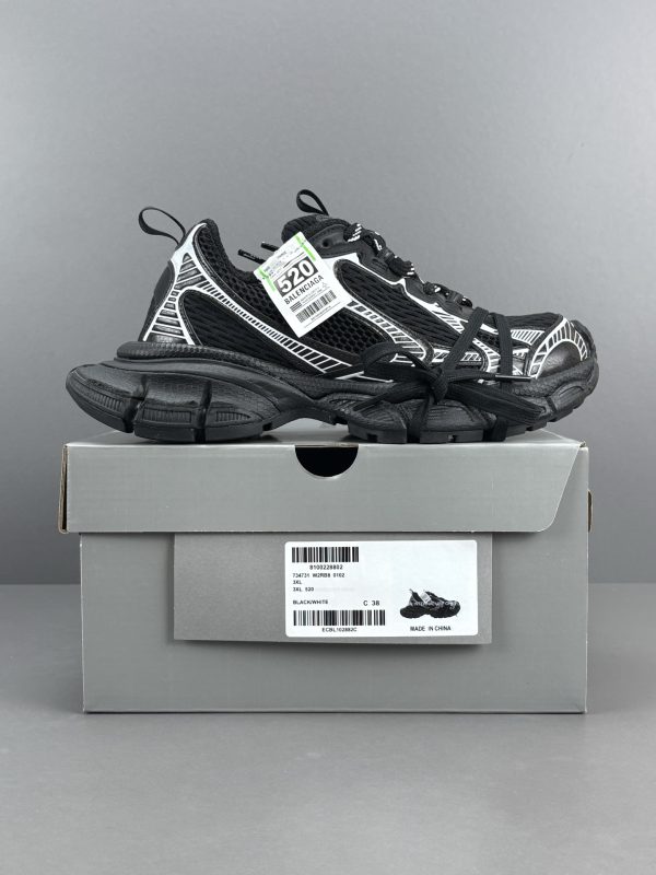 3XL - Image 9