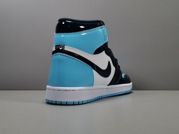 Air Jordan 1 Retro High Blue Chill - Image 5
