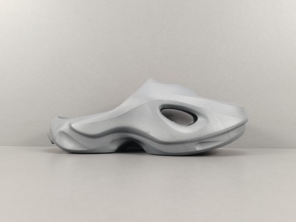 Adidas originals  Yeezy Foam Runner - Image 6