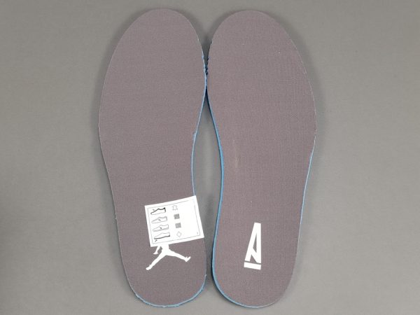 A Ma Maniere x Air Jordan 3 Retro SP ＂Medium Grey＂ - Image 4
