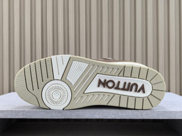 Trainer - Image 8