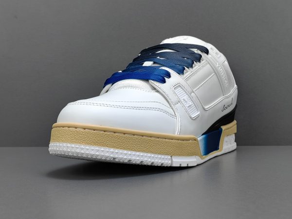 Trainer - Image 3