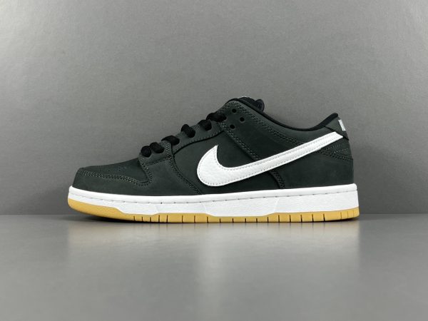 Nike DUNK SB Low  pro iso “black gum “ - Image 2