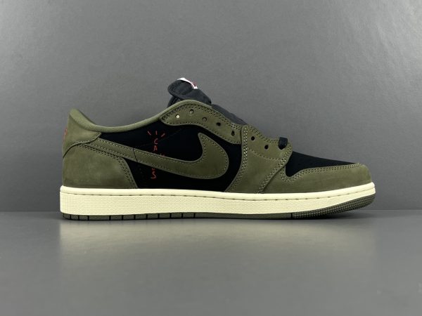 Travis Scott  x Jordan Air Jordan 1 Low OG - Image 6
