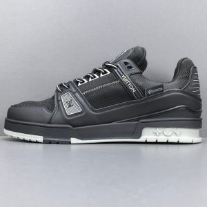 Trainer
