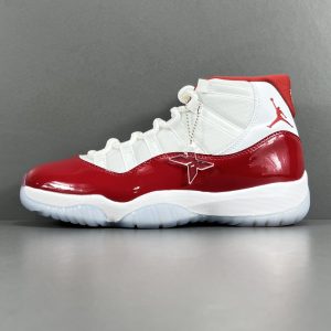 Air Jordan 11 Retro ＂Varsity Red＂
