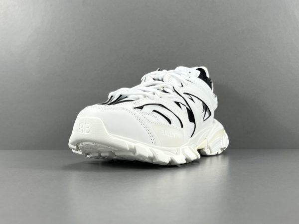 Track - Image 3