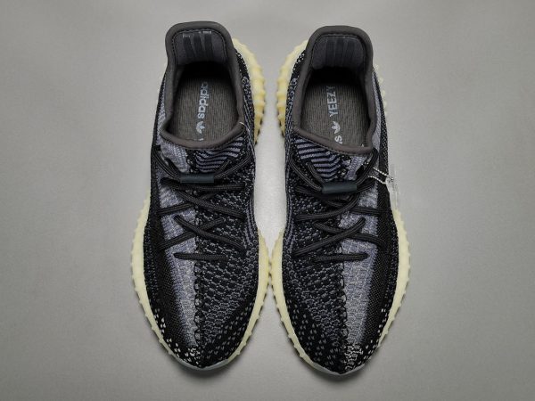 Yeezy Boost 350 V2 ‘Carbon’ - Image 4