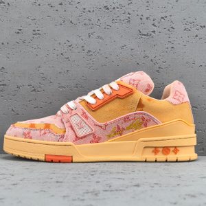 Trainer
