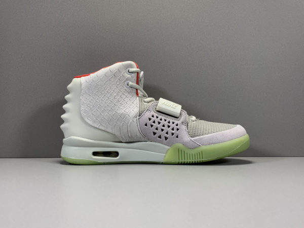 Air Yeezy 2 NRG “Kanye West” - Image 3