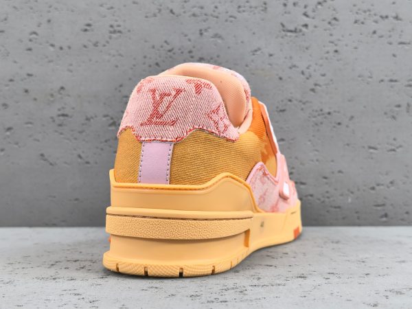 Trainer - Image 5