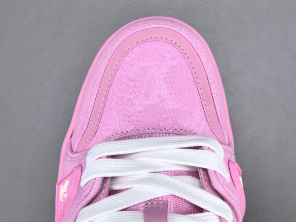 Trainer - Image 9