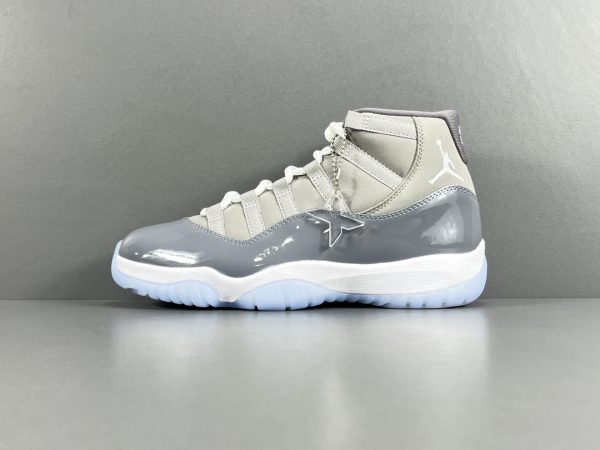 Air Jordan 11 retro “cool grey “