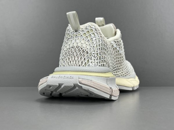 3XL - Image 5