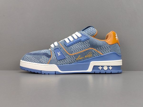 Trainer