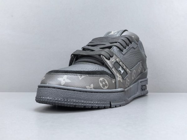 Trainer - Image 3