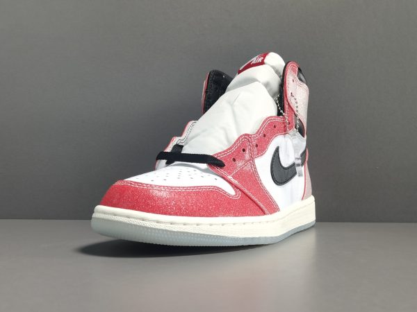 Air Jordan 1 Retro High OG“Freeze Out” - Image 20