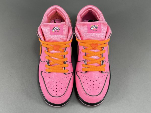 The Powerpuff Girls  x Nike DUNK SB Low - Image 4