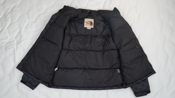 The North Face Splicing White And Black GUCCI - Image 3