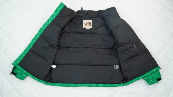 The North Face Splicing White And Green GUCCI - Image 3