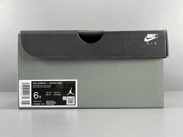 Jordan Air Jordan 11  G S - Image 12