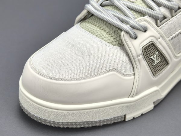 Trainer - Image 10